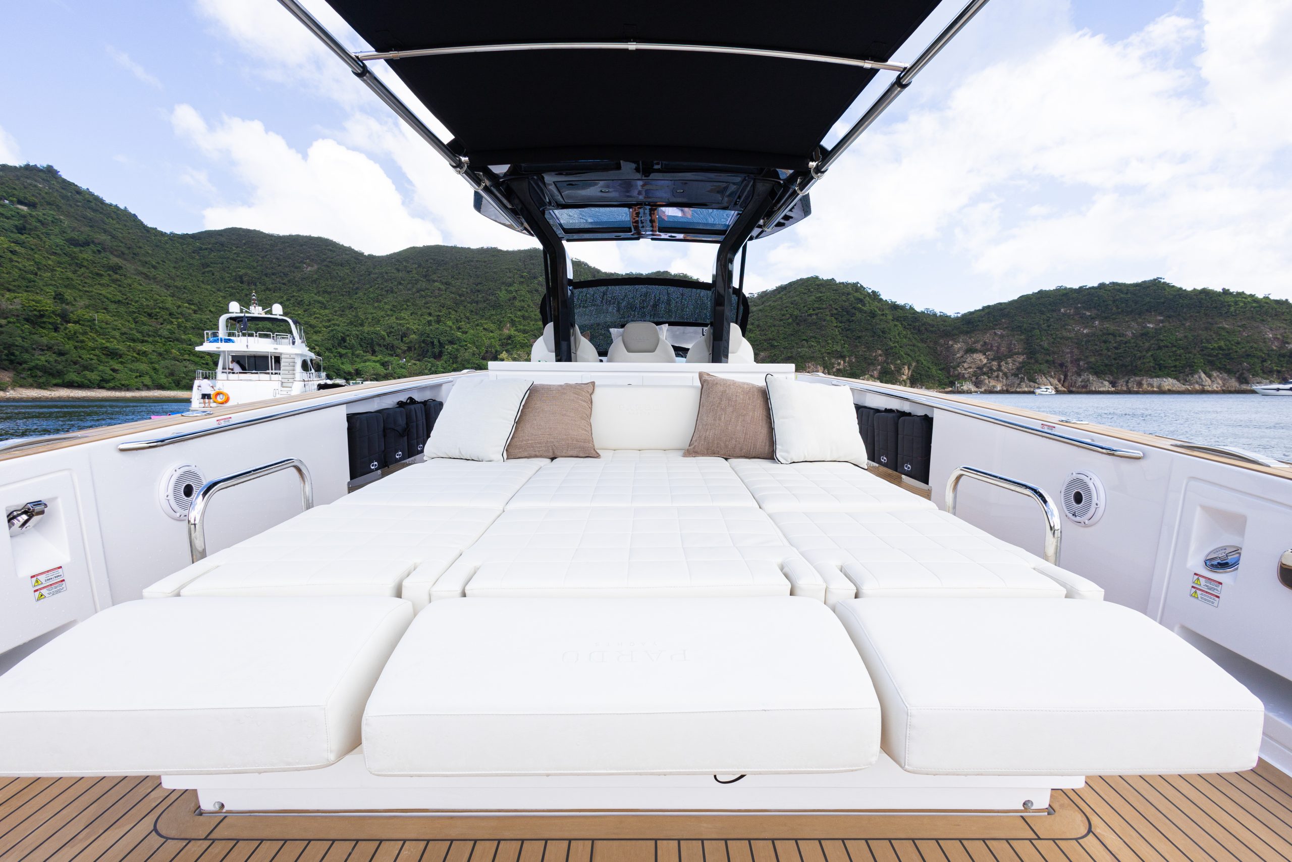 Pardo 38 - sunbed