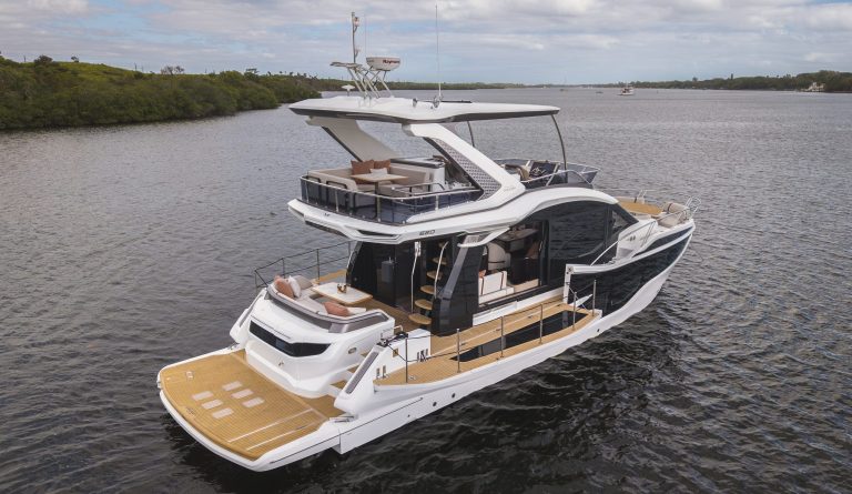 Cannes Yachting Festival 2026 - Galeon 520 fly