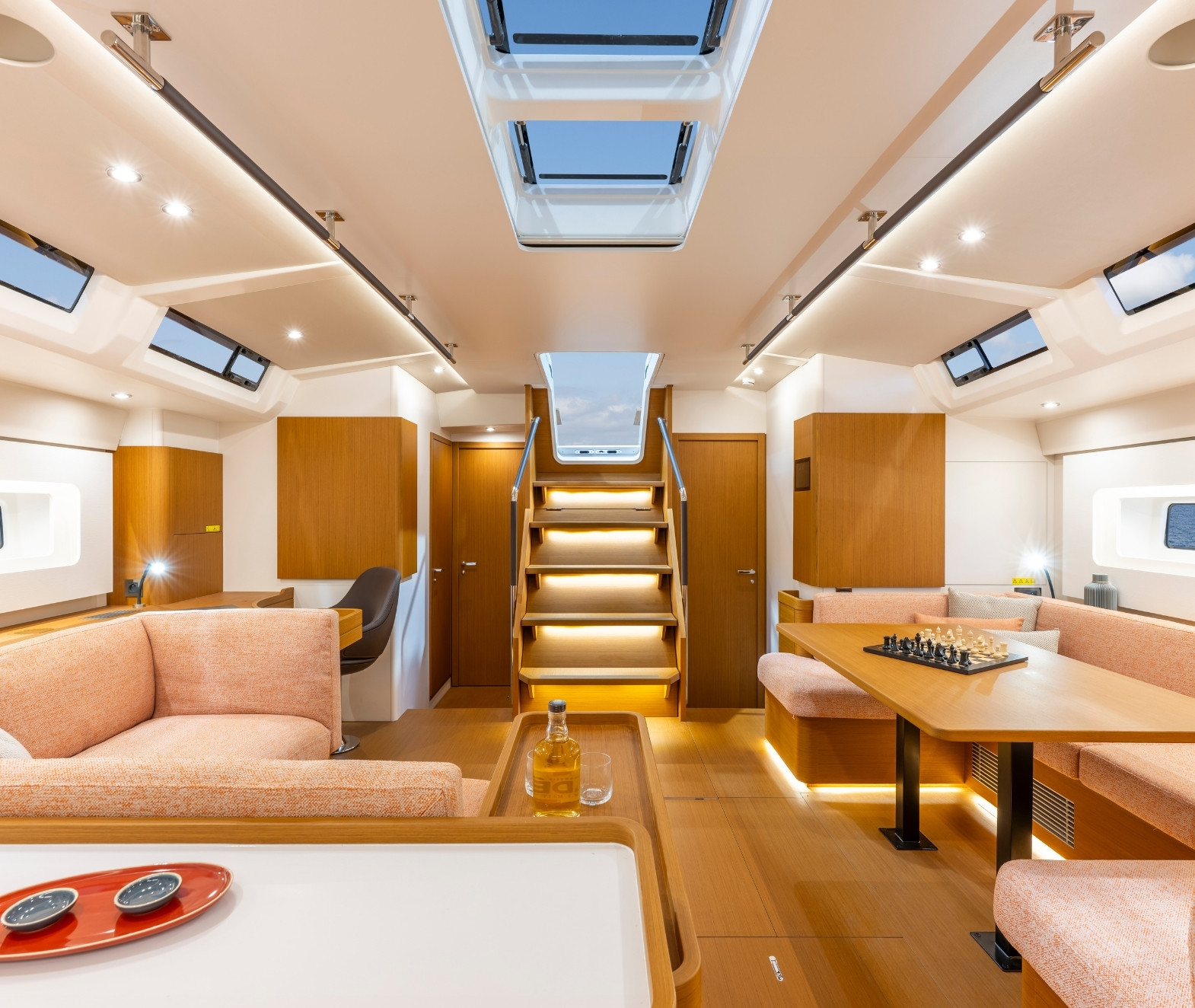 BENETEAU SAILBOAT FIRST 60 INTERIOR DESIGN 01