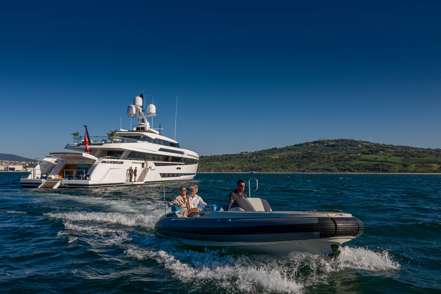 Luxury Charter - Booking